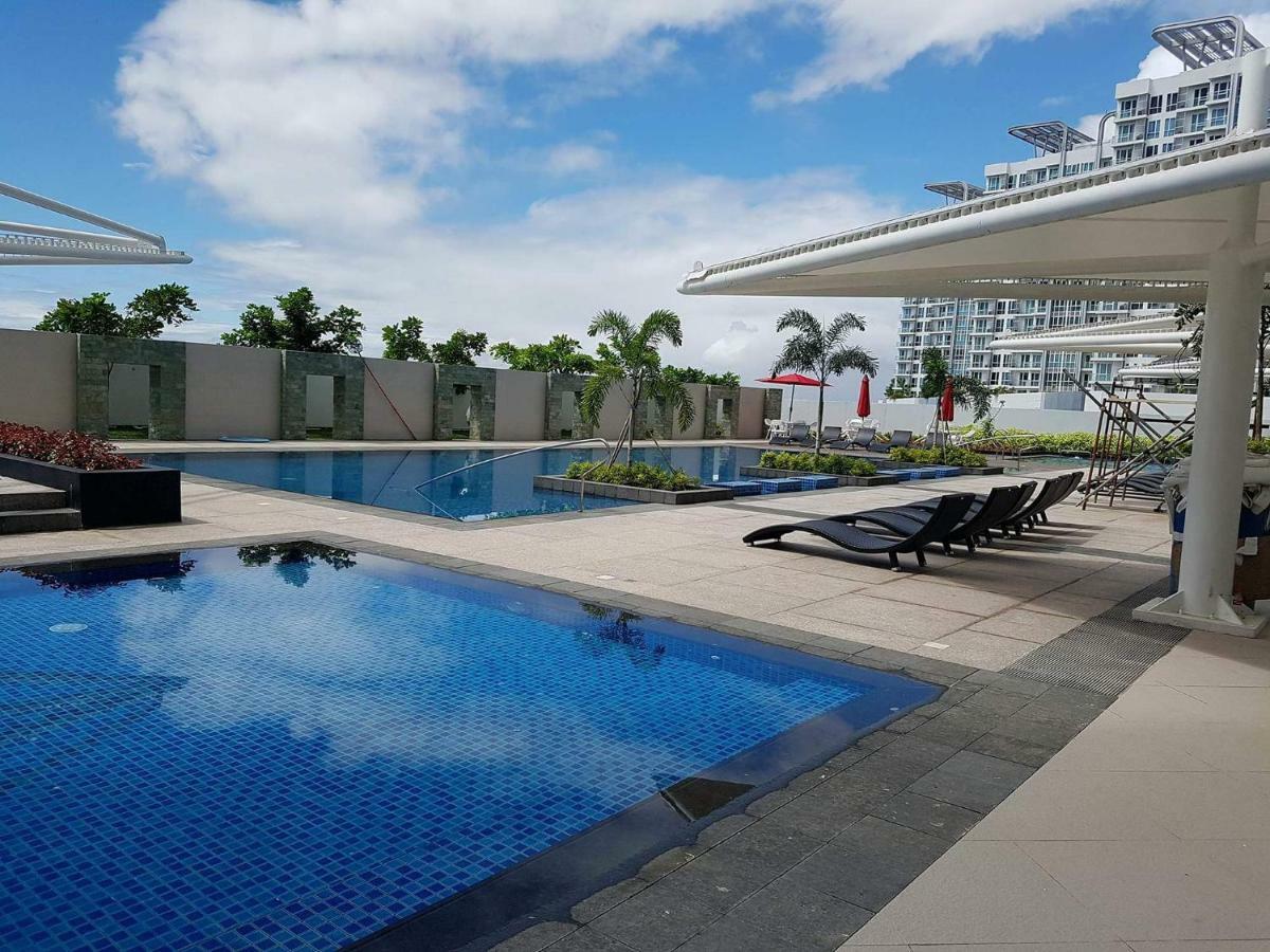 Apartment Sea View At Mactan Newtown Đảo Mactan Ngoại thất bức ảnh